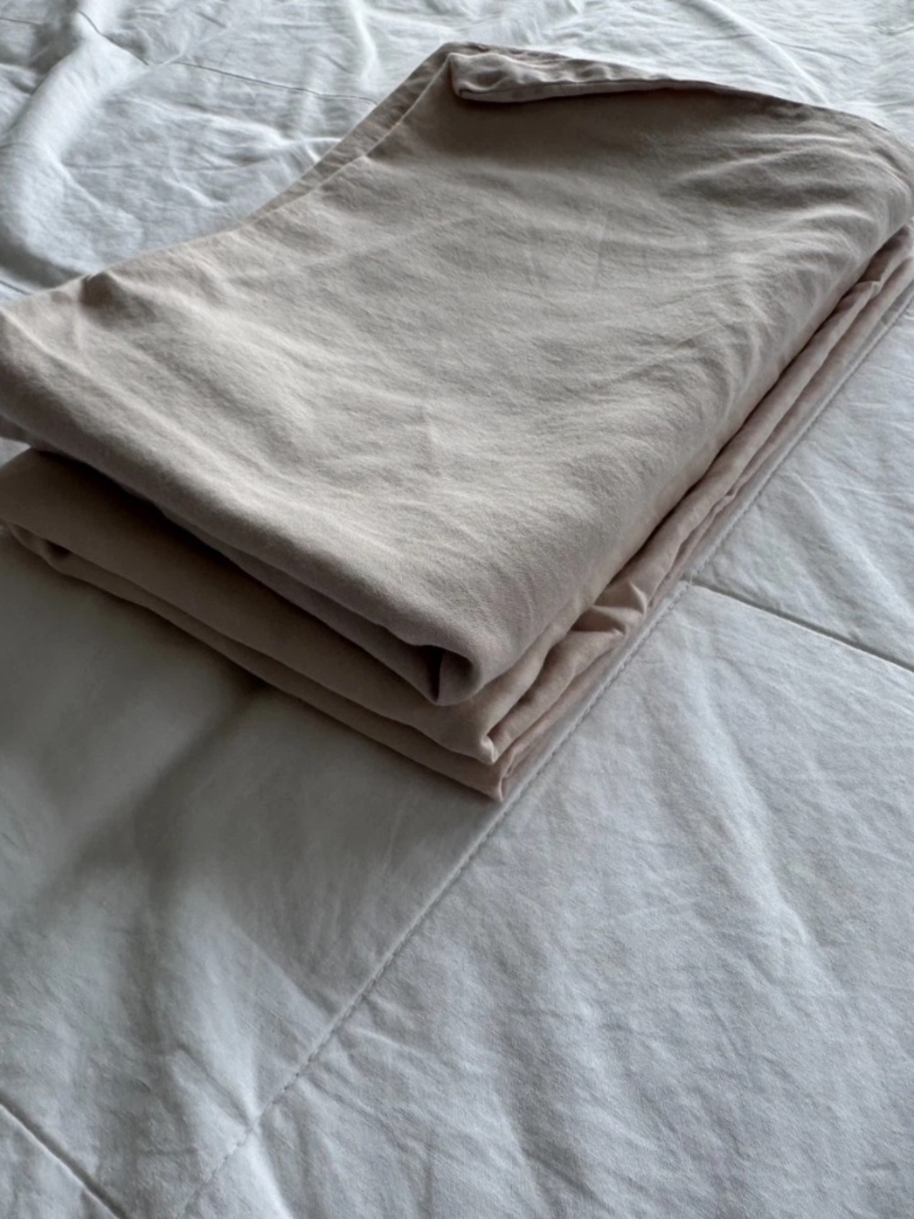 Parachute Sateen Pillowcase Set Standard Back Envelope In Pink Blush Retails $59